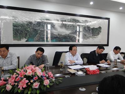 1-13122Q55IYN.jpg