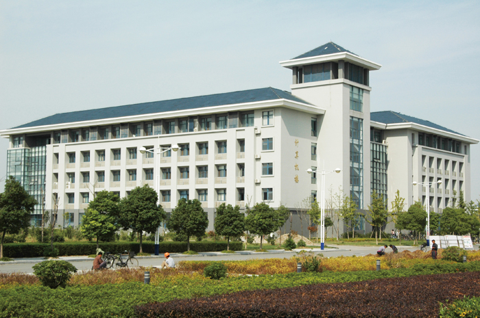 东南大学九龙湖校区.jpg